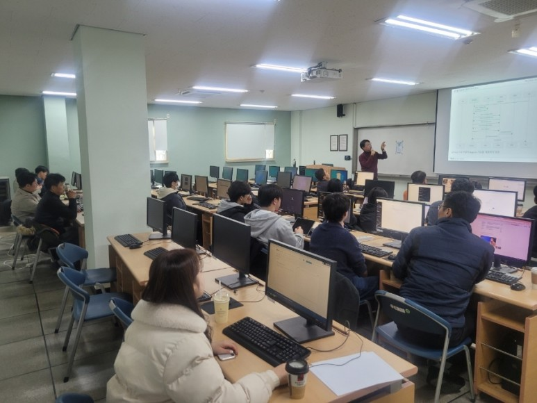 협회장 한남대 chatgpt를 활용한 데이터사이언스 강의 성